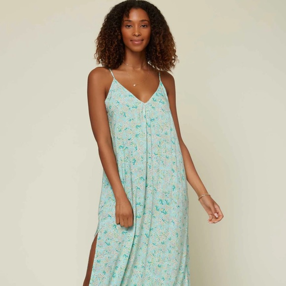 🔆O’Neill🔆 CAMRYN DITSY MAXI DRESS - Picture 8 of 16